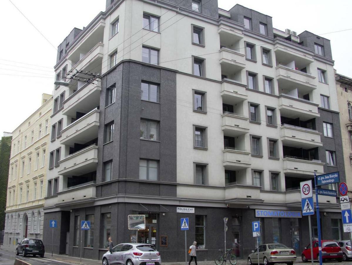 Klimatyczny Apartament Z Balkonem W Samym Centrum Wroclawia - W6 Kültér fotó